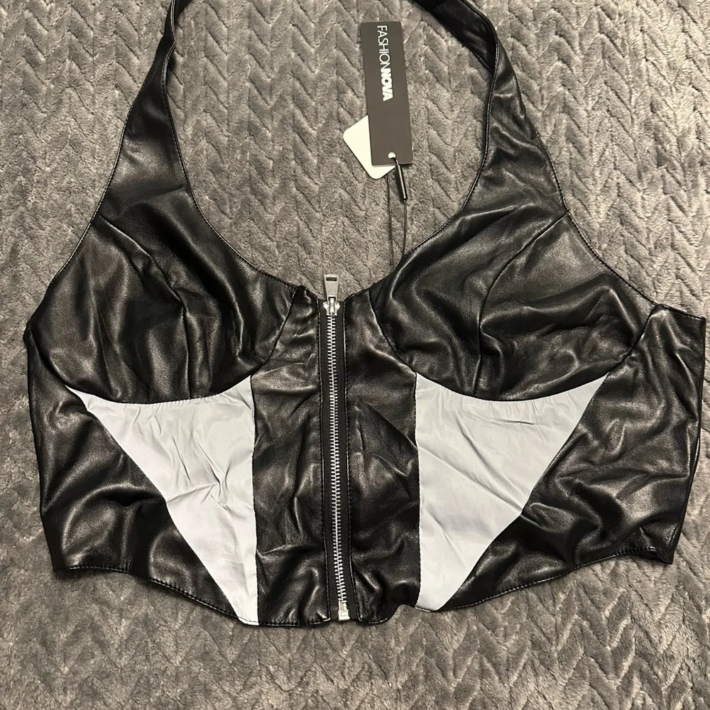 Fashion Nova Black and Silver Flare Pants - Picture 4 of 7